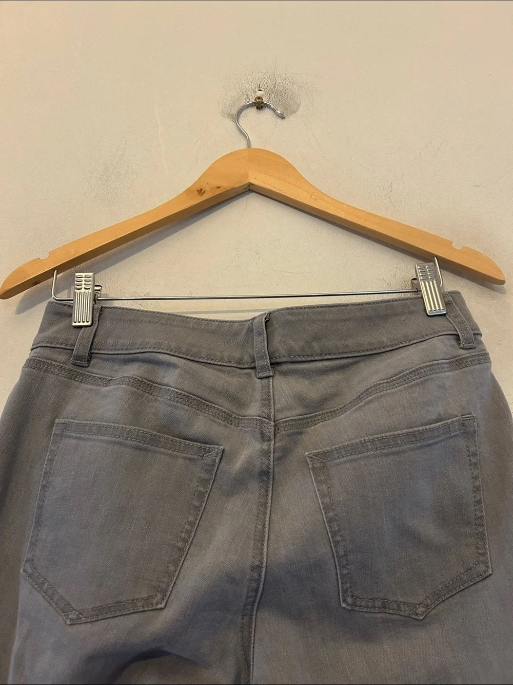 Talbots gray Boyfriend jeans Size 2P EUC